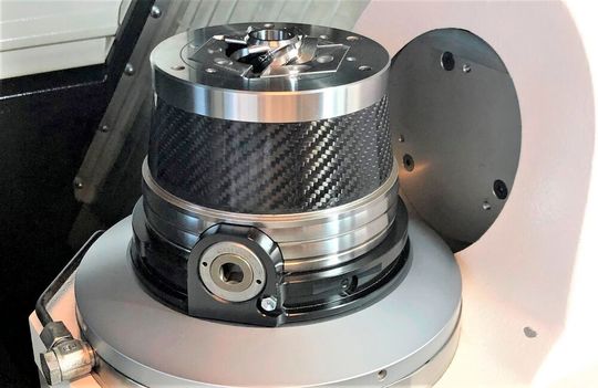 Der Thinking im September beschert uns dieses intelligente Leichtbau-Spannfutter mit Komponenten aus carbonfaserverstärktem Kunststoff (CFK), das Hainbuch entwickelt hat. Es nennt sich Torok-CFK-IQ. (Bild:  Hainbuch)