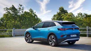 Volkswagen startet den Vorverkauf des weiterentwickelten ID 4 und ID 5.  (Bild: Volkswagen )