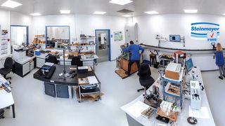 Das DAkkS-akkreditierte Kalibrierlabor von Feinmess Suhl (Akkreditierungsnr. D-K-15131-01-00) arbeitet nach ISO 17025 und erfüllt damit bereits den neuen Standard IATF 16949:2016. (Feinmess Suhl)