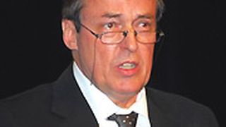 Der stellvertretende Obermeister der Innung Region Stuttgart, Torsten Treiber, kündigte an, dass das Herbstforum künftig jährlich stattfinden soll. (Archiv: Vogel Business Media)