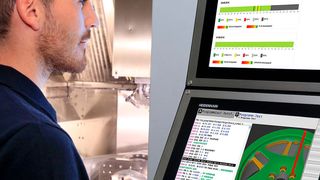 Mit TNC 640, Extended Workspace und Statemonitor hat die Fachkraft in der Werkstatt alle Informationen übersichtlich im Blick. (Heidenhain)