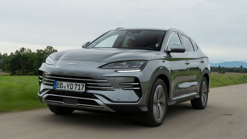 Über 1.000 Kilometer Reichweite trotz E-Antrieb: Der BYD Seal U DM-i hat in mehrfacher Hinsicht gute Voraussetzungen für Fernreisen.(Bild:  BYD)