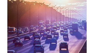 Stickoxide aus der Verfeuerung fossiler Brennstoffe etwa im Verkehr wirken auf unterschiedliche Weise auf das Klima. Unterm Strich haben sie einen kühlenden Effekt und wirken so der Erderwärmung entgegen. (Bild: frei lizenziert, Aleksandr Popov)