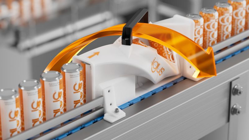 Leicht und robust: Der neue Produktwender von Igus hilft Getränke- und Lebensmittelherstellern, Ausfall- und Rüstzeiten sowie Anschaffungs- und Betriebskosten zu reduzieren. (Bild:  Igus)