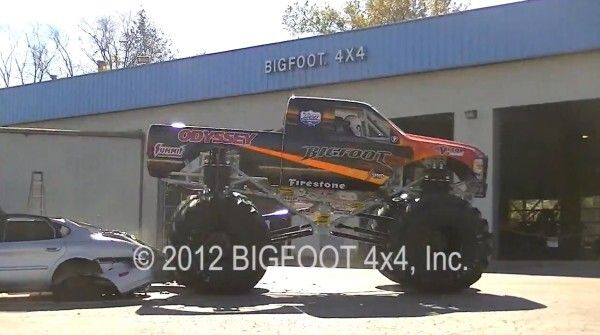 Der Bigfoot 20: der weltweit erste Monstertruck mit Elektroantrieb macht mit über 260 kW und 1100 Nm Autos umweltschonend platt (Bild: Bigfoot 4x4 Inc.)