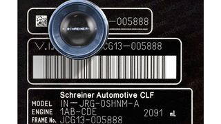 Color-Laserfolie von Schreiner ProTech: eine schwer zu fälschende Mikroschrift schützt vor Fälschungen.  (Schreiner Group)