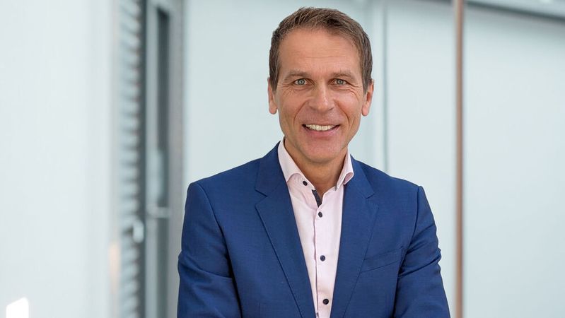 Dietmar Heckel wird Prokurist und Vertriebsleiter bei HSM.(Bild:  HSM)