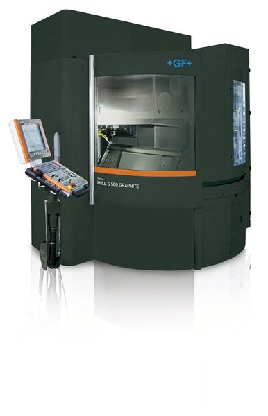 Die Mikron HSM 500 Graphite von GF Machining Solutions ist mit der neuen HVC140-Spindel von Step-Tec mit 42 000 U/min, integriertem System 3R Workpartner 1+ (WPT1+) und integrierter Staubabsaugung speziell für die Bearbeitung von Graphitelektroden konfiguriert. (GF Machining Solutions)
