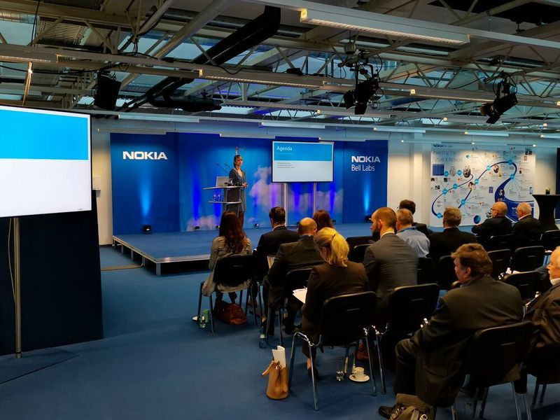 Carolin Proft vom BDI referierte über das industrielle 5G-Öko-System. (Vogel Communications Group)