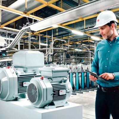 Die Wichtigkeit von physischen Sensoren zeigt sich in deren vermehrtem Einsatz in den Produktionsprozessen. Im Bild: Motoren, ausgerüstet mit ABB Ability Smart Sensor, der Daten zur vorausschauenden Wartung von Niederspannungsmotoren bereithält. Die Wichtigkeit von physischen Sensoren zeigt sich in deren vermehrtem Einsatz in den Produktionsprozessen. Im Bild: Motoren, ausgerüstet mit ABB Ability Smart Sensor, der Daten zur vorausschauenden Wartung von Niederspannungsmotoren bereithält.