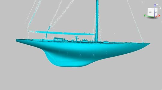 (Die schwarze glänzende Oberfläche ließ sich problemlos digitalisieren. Die ermittelten Daten kommen für unterschiedliche Messungen und Analysen zur Anwendung. Quelle: Aesub)
