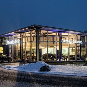 Das Autohaus Mühlfeld in Meiningen gehört neuerdings zur Schade-Gruppe.(Bild:  Schade-Gruppe)