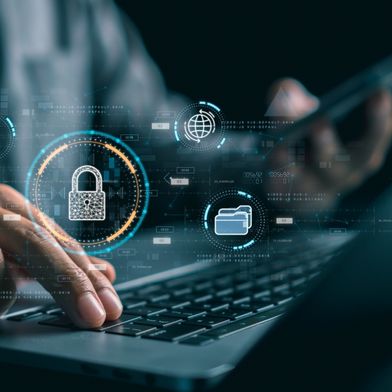 cybersecurity-basiczto-adobestock-614759545-neuv1 (Bild: basiczto/Adobe Stock)