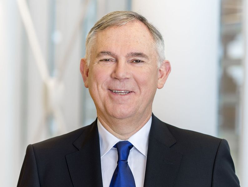 Dr. Eberhard Seiler weiß, warum Miele als Hausgerätehersteller eine Referenz für Systems Engineering ist: „In den Hausgeräten steckt mehr als Sie denken!“ (Bild: Frauke Schumann)