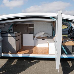 Das Experimentalfahrzeug ist ein vollwertiges Haus auf Rädern. 