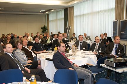 Die Teilnehmer lauschten gebannt den Ausführungen von Herrn Federl. (Archiv: Vogel Business Media)