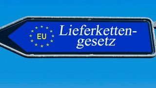 Es gibt Unternehmer, die das kommende Lieferkettengesetz der EU sehr begrüßen. Doch die meisten Betroffenen sind derzeit für eine Verschiebung des Vorhabens, wie die dpa erfahren hat. Hier unter anderem die Begründungen für diese Ansicht ... (Bild: Hubvrschrm)