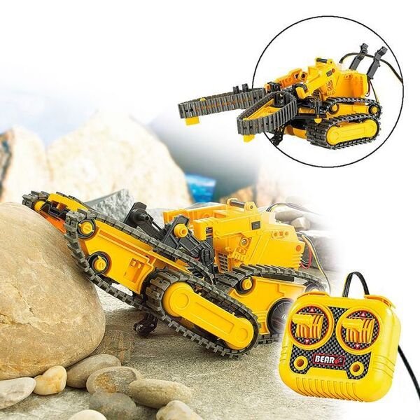 Ein ferngesteuertes 3in1-Kettenfahrzeug als Roboter-Bausatz hört sich auch schwer nach einem Männerspielzeug an. Mit 49,95 Euro schlägt das Fahrzeug bei www.monsterzeug.de zu Buche. (Monsterzeug.de)