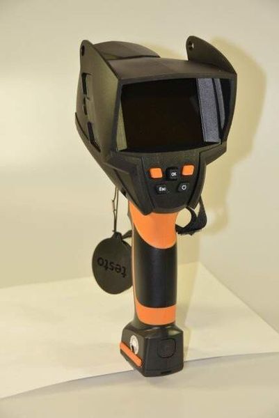 Testo 875i Wärmebildkamera (Quelle: Fraunhofer IOSB)