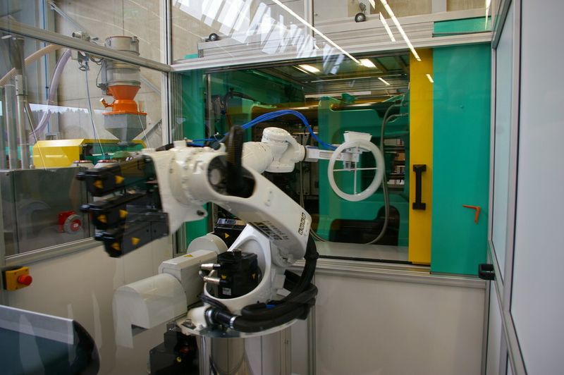 Plastechnik AG, le spécialiste de l'élaboration, conception et production de pièces en matière synthétique et plastique technique. (Image: MSM / JR Gonthier)