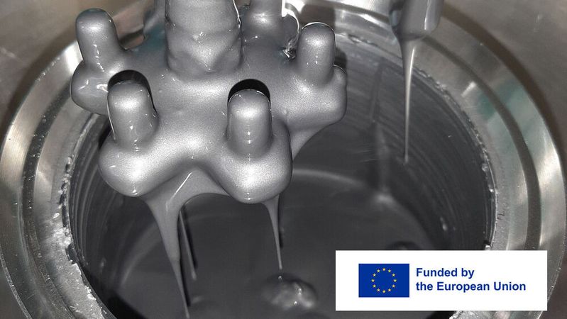 Das Bild zeigt die Herstellung von Batterie-Suspensionen mithilfe eines Mischers. Das SKZ ist Teil des EU-Forschungsprojekts Batmachine mit dem Ziel, Batterien nachhaltiger zu gestalten.(Bild:  EZD)