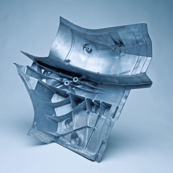 Ein erster Preis geht nach St. Gallen: Für seinen Längsträger für den A8 Space Frame gewann die DGS Druckguss Systeme den Aluminium-Druckguss-Wettbewerb.  (Bild: Euroguss)
