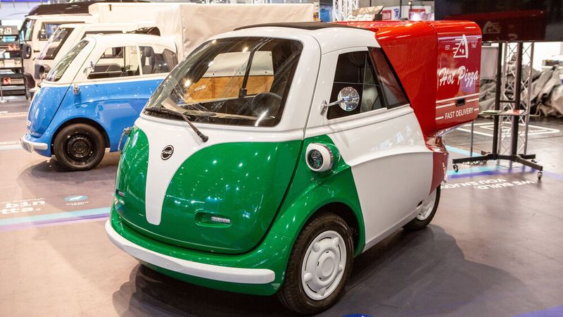 Mit 1.950 Litern Ladevolumen bietet die Evetta Cargo nicht nur viel Stauraum, sondern ist mit einer Breite von circa 1,5 Metern auch recht klein. (Bild: Electric Brands)