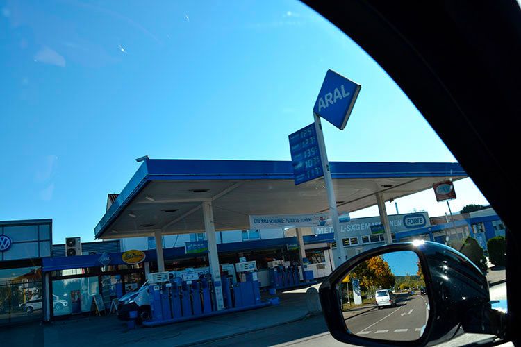 Wir sind auf der Testfahrt weder eingeschlafen noch mussten wir eine Tankstelle ansteuern – dem geringen Kraftstoffverbrauch sei Dank. (Foto: Michel)