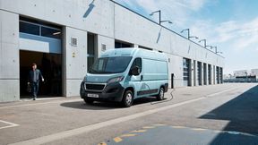 Auch die Peugeot-Variante der großen Stellantis-Transporterfamilie ist von der jüngsten Rückrufaktion betroffen.  (Bild: Peugeot)
