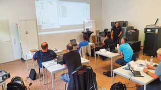 Die Präsenztermine finden pandemiebedingt unter Einhaltung der geltenden Abstands- und Hygieneregeln statt. (Socomec)