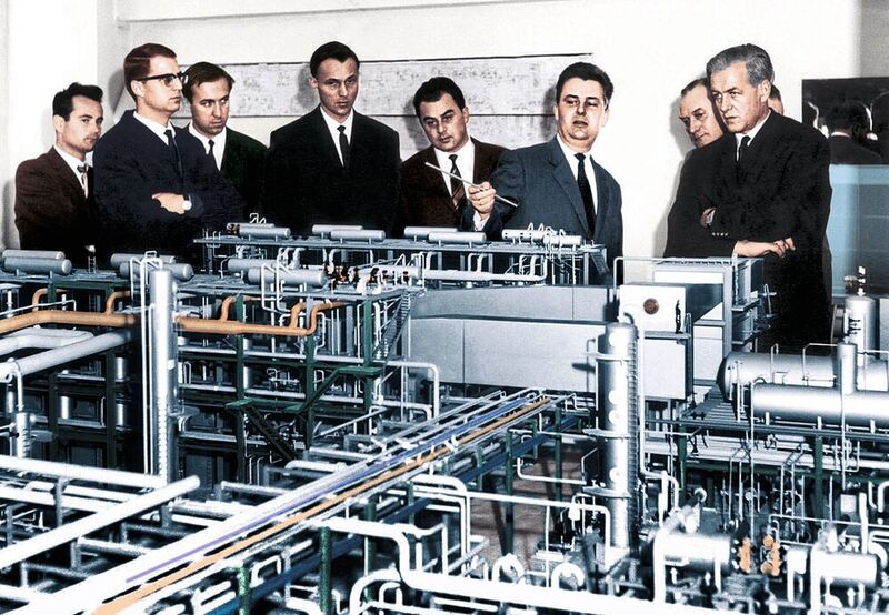 1965: Erster Auftrag einer Petrochemieanlage für Scholven Chemie (Linde)
