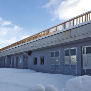 Bild 1: In der neuen, 58 m langen Pumpenstation sorgen Drehstrom-Asynchronmotoren für einen zuverlässigen Antrieb. 
