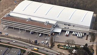 Am Hamburger Flughafen setzt man auf moderne Scanner- und Röntgentechnik. Das WCC soll sogar erweitert werden. (Bild: Garbe)