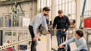 Gestalt Robotics wurde 2016 gegründet von einem Raketeningenieur, einem Roboterfachmann und einem Vision-Experten. v.l.n.r. Dr. Eugen Funk, Thomas Staufenbiel, Dr. Jens Lambrecht. (Gestalt Robotics)