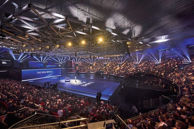 Big show for the i3 and Oliver Zipse. The BMW boss presented the new model to the world in Munich in mid-March. (Image:BMW)