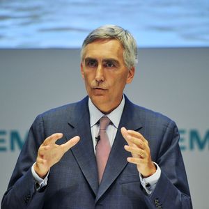 „Für den weiteren Jahresverlauf erwarten wir von der Weltwirtschaft keinen Rückenwind“, sagt der Siemens-Vorstandsvorsitzende Peter Löscher.
