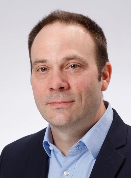 Oliver Schickor, Produktbereichsleiter Spanntechnik bei der Hoffmann Group, München: „Die Rüstzeitoptimierung rückt zunehmend in den Vordergrund. Dieses Thema wird zur EMO bei uns im Fokus stehen.“ (Hoffmann, München)