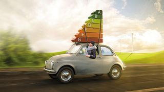 Verbraucher müssen auf den ersten Blick erkennen können, welche Energieeffizienzklasse der Neuwagen ihrer Wahl hat. (Bild: © Mediaparts - stock.adobe.com)