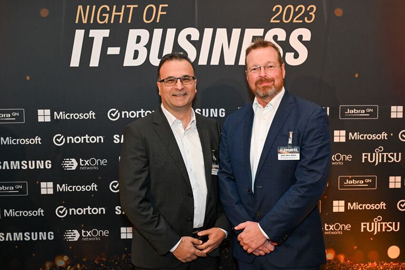 Erkan Sekerci (l., iiyama) und Jean-Marc Behle (behle & Partner) kennen sich auch schon seit Jahren. (Bild: Hannes Magerstädt)