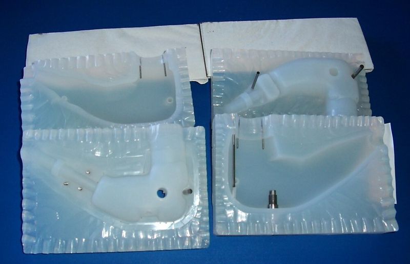 Rapid Tooling: Silikonformen für Gehäuseschalen (Archiv: Vogel Business Media)