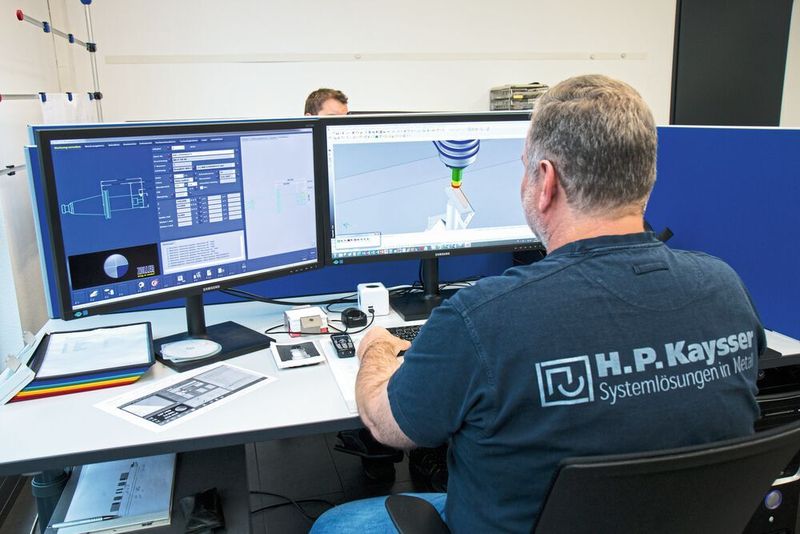 Das CAM-System greift direkt auf die zentrale Werkzeugdatenbank von Zoller zu. (Zoller)