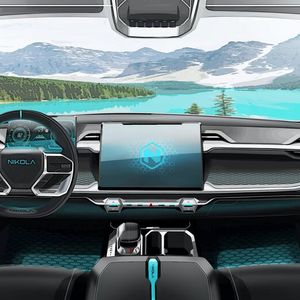 Im Innenraum geht es – zumindest im Entwurf – deutlich futuristischer zu.(Bild:  Nikola)