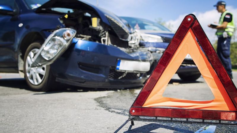 Bei Totalverlust durch Unfall oder Diebstahl sorgt die Kaufpreisversicherung von Intec dafür, dass der Autofahrer den ursprünglichen Kaufpreis des Autos erhält.(Bild:  Bild von aleksandarlittlewolf auf Freepik)