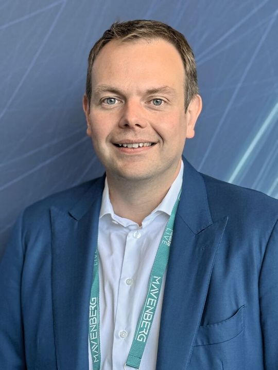 Christopher Unkauf, CEO Switzerland & Austria bei Siemens Digital Industries Software: «Das Ziel ist eine durchgängige digitale Verbindung vom Auftrag über Entwicklung und Produktion bis zum Betrieb eines Produkts.»(Bild:  Nastassja Neumaier)