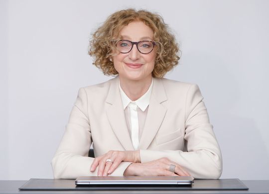 Jivka Ovtcharova wurde in 2003 zur ersten Professorin der Fakultät für Maschinenbau und Leiterin des Instituts für Informationsmanagement im Ingenieurwesen am Karlsruher Institut für Technologie (KIT) berufen.(Bild:  KARLSRUHE 2019)