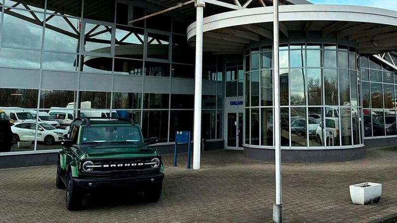 Bei der Jahresendauktion von BCA und Ford kam in Deutschland erstmals ein Ford Bronco unter den Hammer.(Bild:  BCA)