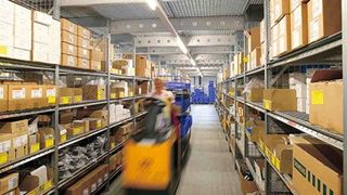 standard-shelving (Dexion GmbH)