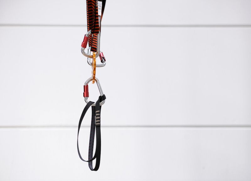 Sicherheit hat höchste Priorität bei Siemens. Dieses Credo gilt bei allen Service-Einsätzen des Unternehmens – jederzeit. Spezielle Kleidung und Ausrüstung sollen sicherstellen, dass jeder der Mitarbeiter nach einem erfolgreichen Service-Einsatz heil und unversehrt nach Hause zurückkehren kann. (Bild: Siemens-Pressebild)