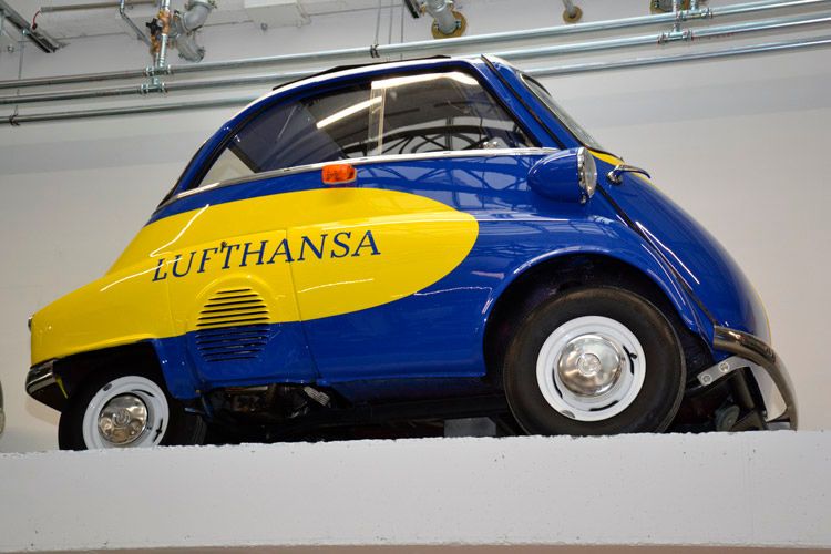 Und natürlich dürfen diese vier nicht fehlen: BMW Isetta… (Foto: Michel)