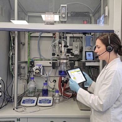 Die Erweiterung von Labvision um die Sprachsteuerung erleichtert die Bedienung. (Bild: Hitec Zang)